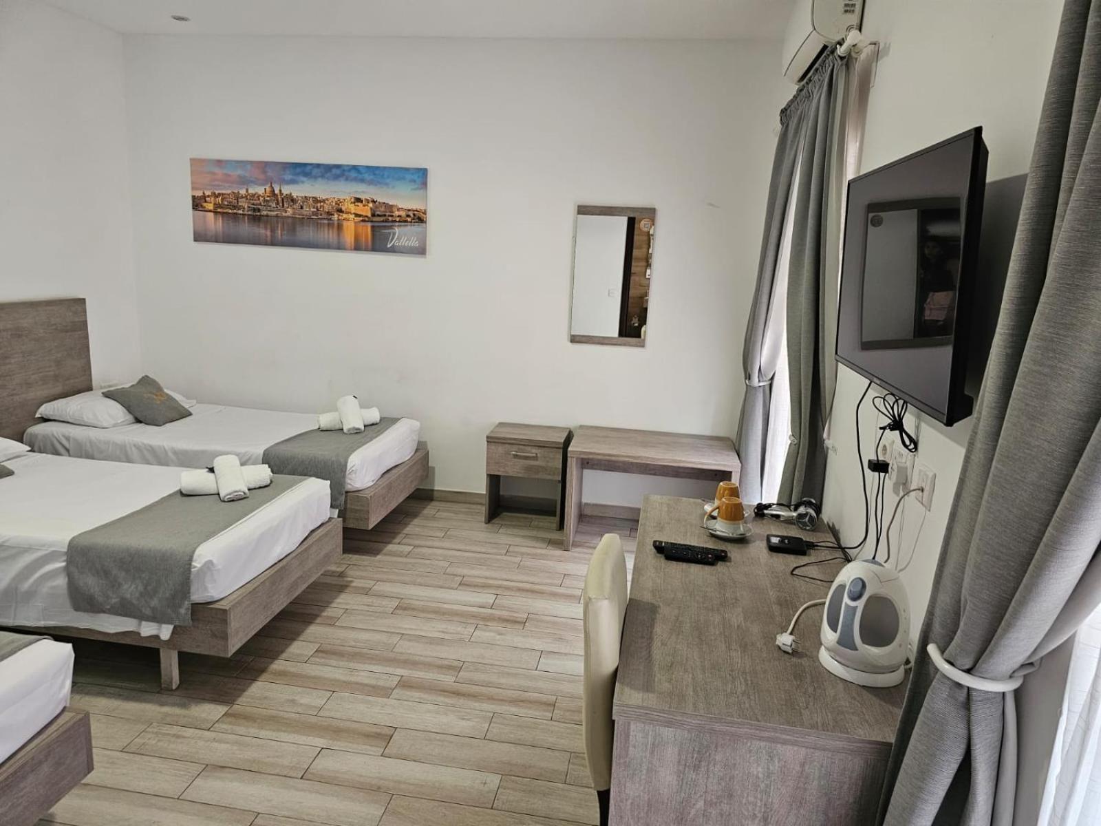 Napoli Suites Studios Aparthotel San Ġiljan Extérieur photo
