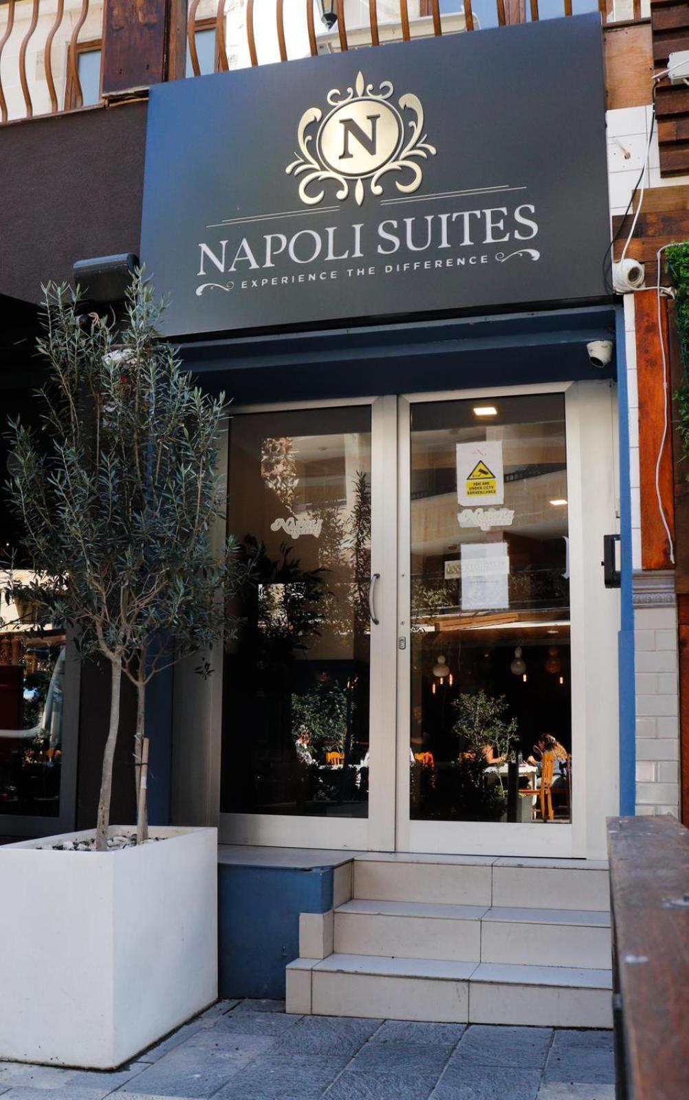 Napoli Suites Studios Aparthotel San Ġiljan Extérieur photo
