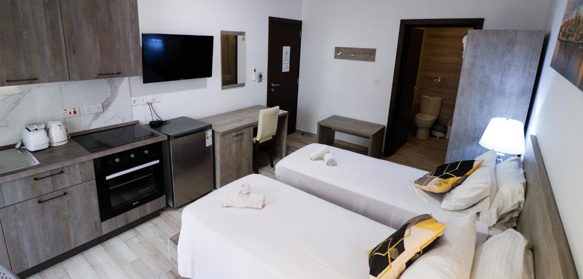 Napoli Suites Studios Aparthotel San Ġiljan Extérieur photo